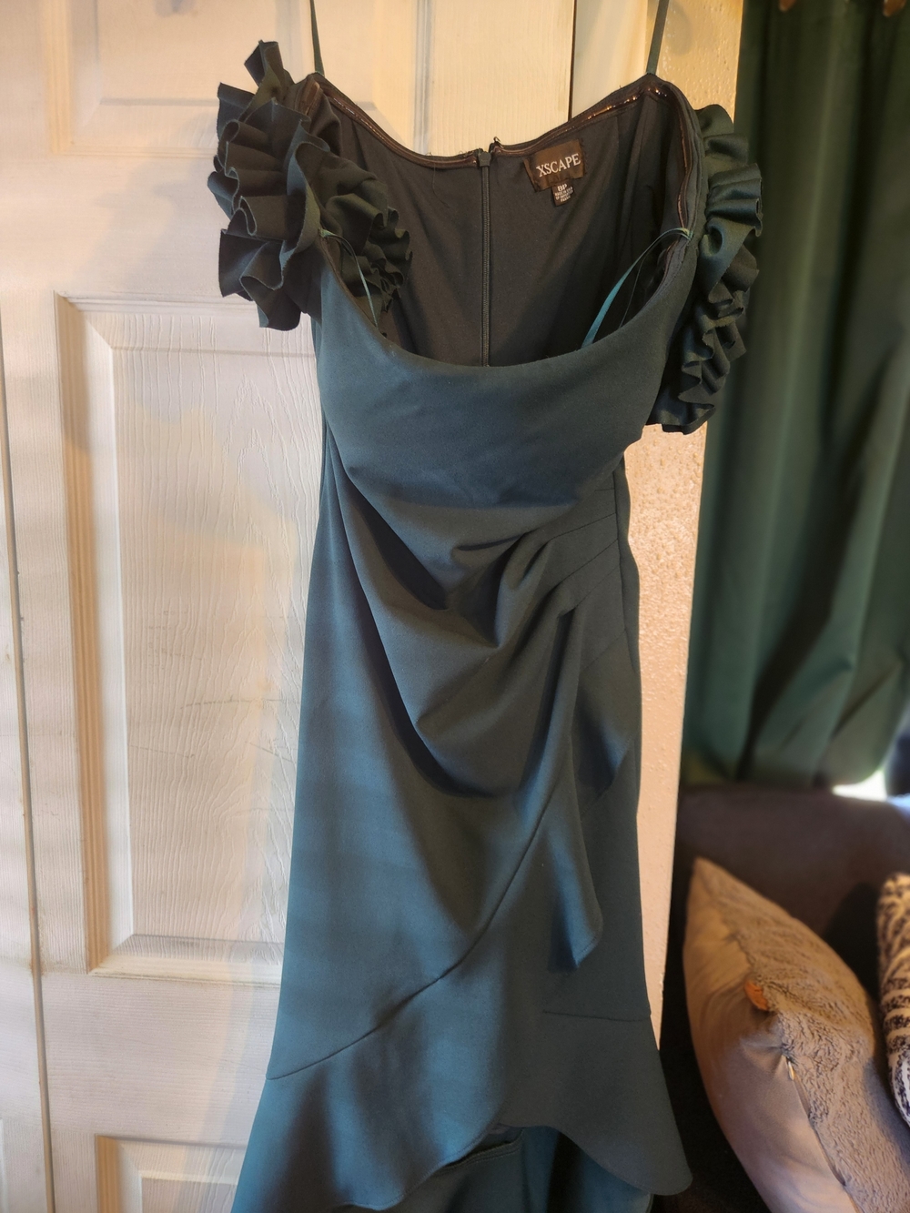 Xscape One-Shoulder Emerald Green Ruffle Detail Dress